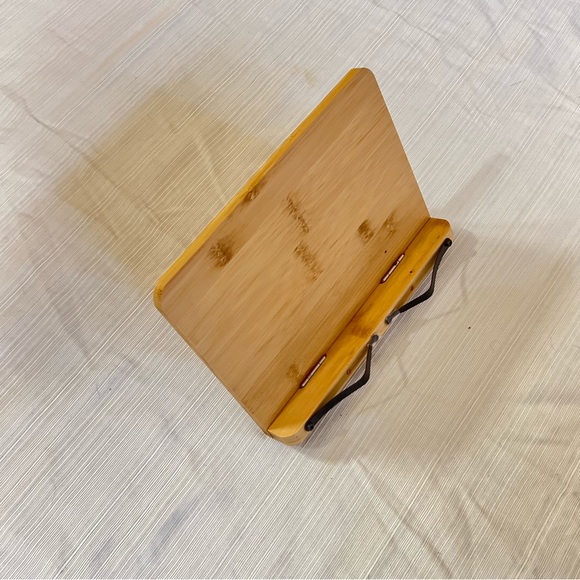 Bamboo Book Stand, Multifunctional 5 Adjustable Height Book Holder - Picture 3 of 5